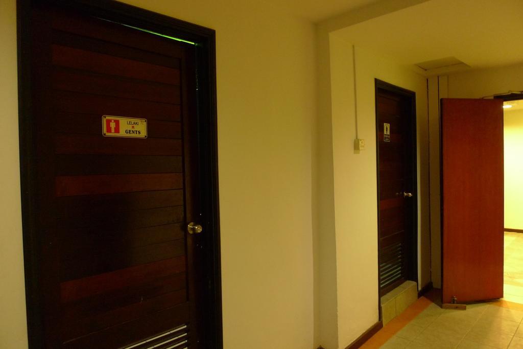 Meldrum Hotel Johor Bahru Ngoại thất bức ảnh